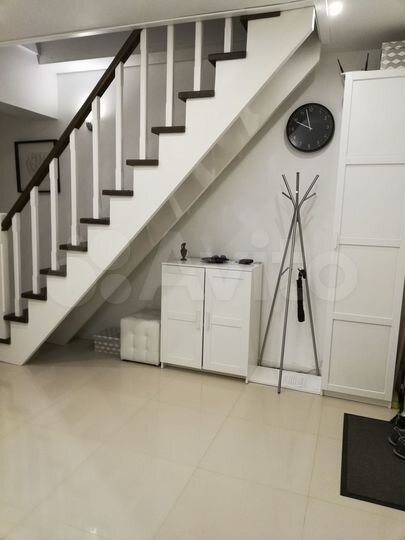 3-к. квартира, 101 м², 4/4 эт.