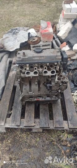 Двигатель на citroen berlingo 1.4