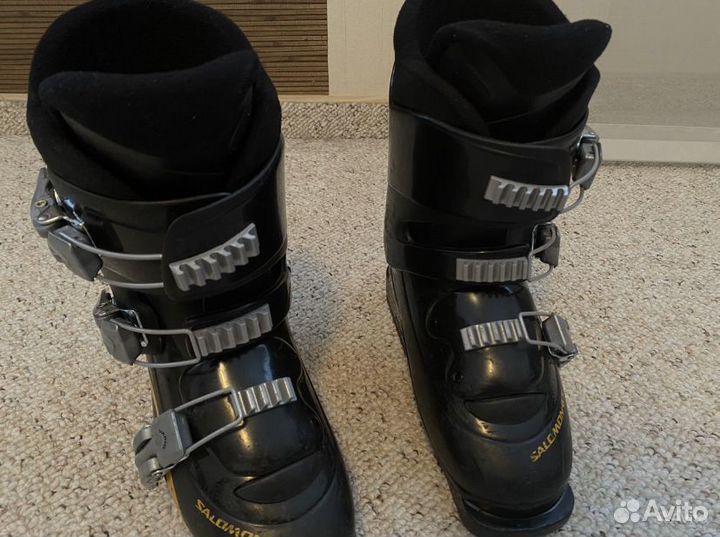 Горнолыжные ботинки 22.0 salomon