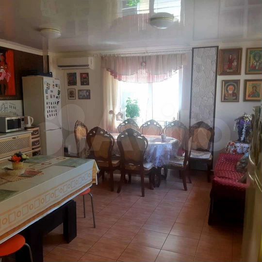 Комната 15 м² в 4-к., 2/2 эт.