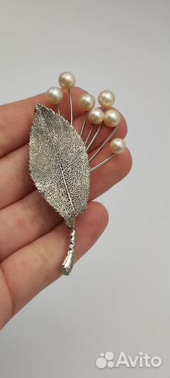 Брошь винтажная 1960-1980-е гг. horn маркировка №2