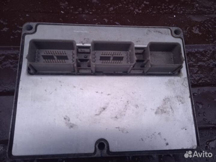 Блок управления двигателем эбу Ford Focus 2 esu13