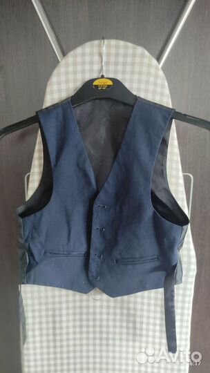 Школьный костюм для мальчика 134-140