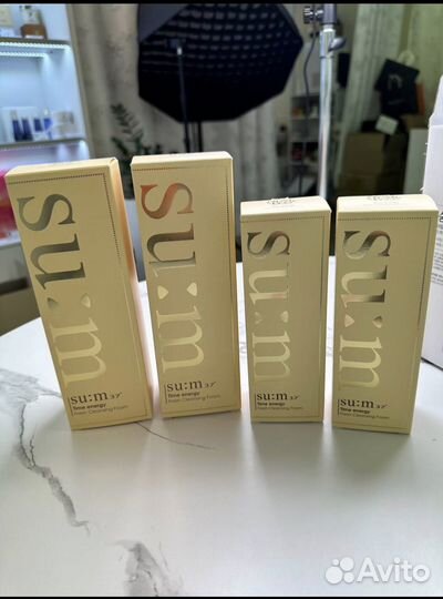 Гель-пенка для умывания SUM37 антивозрастная люкс