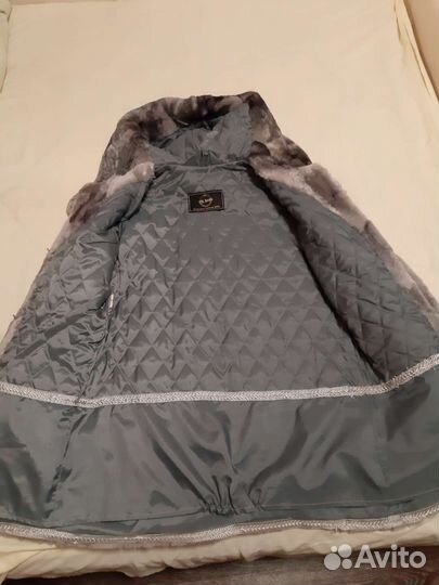 Шуба мутоновая с капюшоном