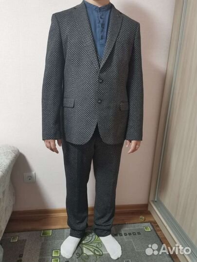 Мужской костюм тройка