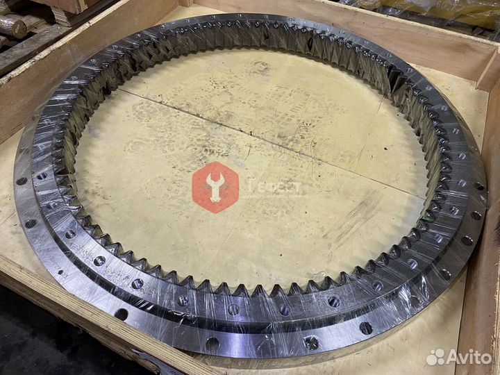 Опорно-поворотный круг 325CFM 227-6087