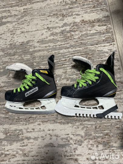 Хоккейные коньки bauer