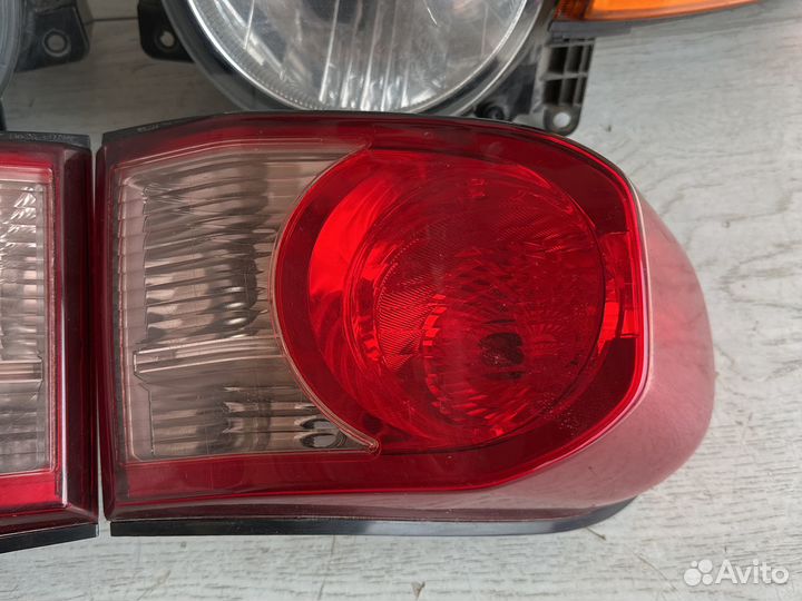 Toyota FJ Cruiser Фары