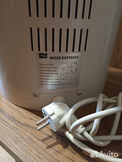 Кулер для воды настольный б/у