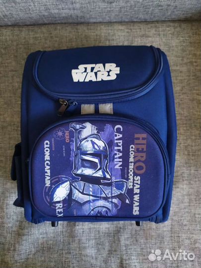 Рюкзак школьный