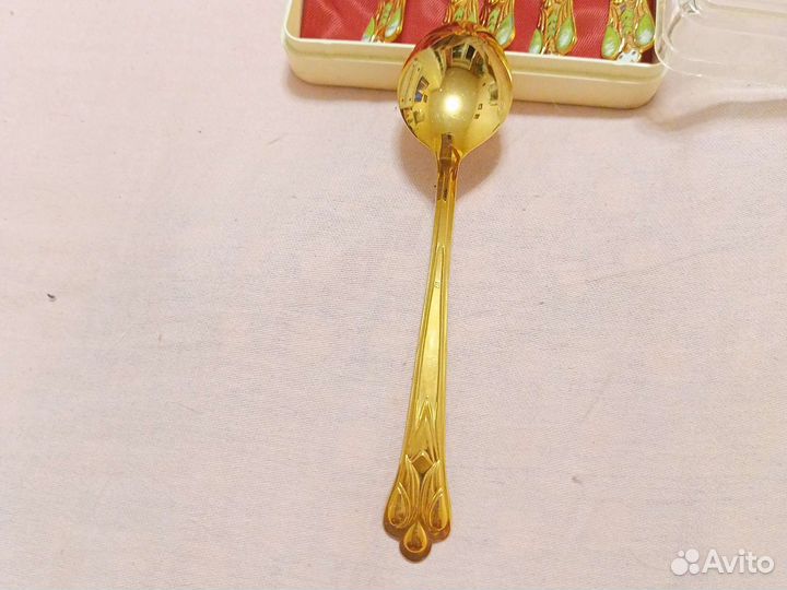 Позолоченая чайная ложка
