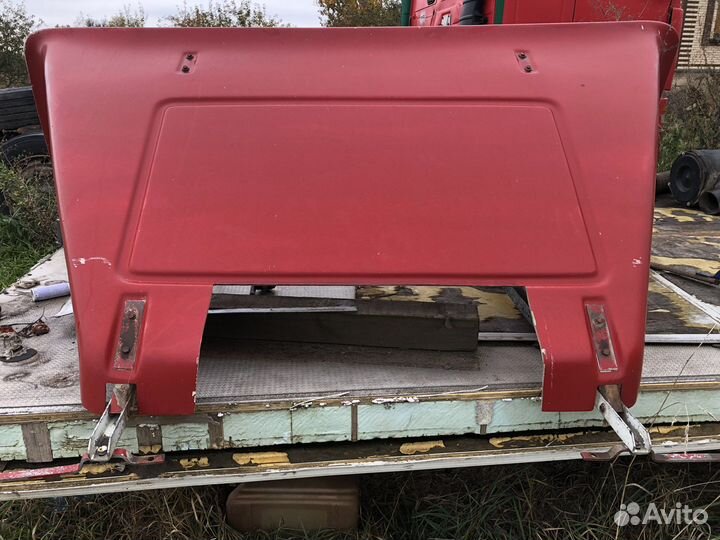 Спойлер volvo f12