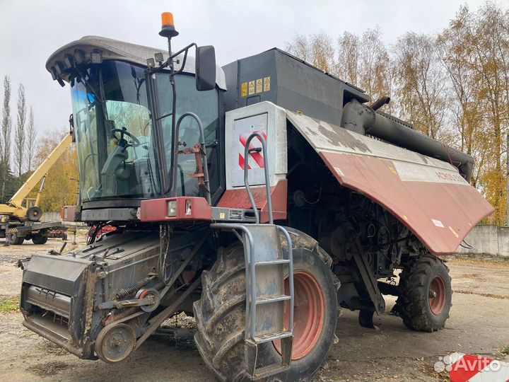 Комбайн Ростсельмаш Acros 530, 2011