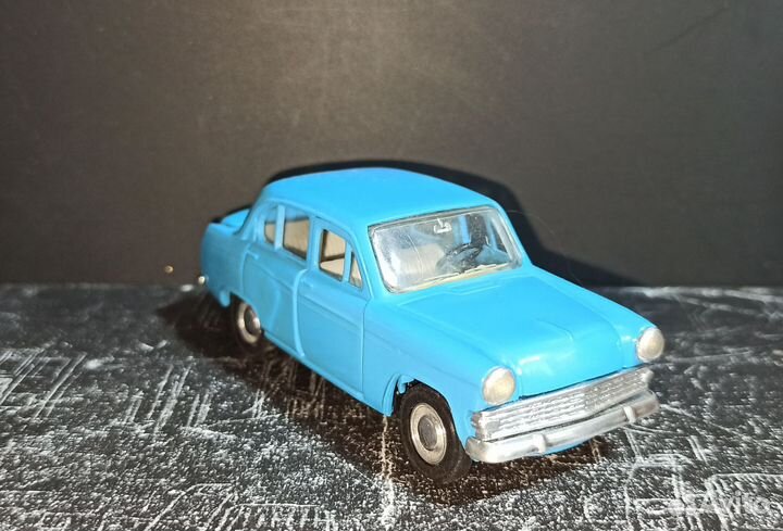 Модели легковушек п-ва СССР и России 1/43