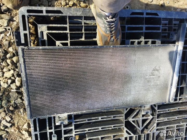 Радиатор кондиционера Lexus Ls600Hl UVF46 2UR-FSE
