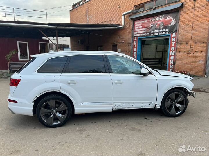 Audi Q7 3.0 AT, 2019, битый, 158 000 км