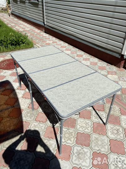 Стол складной туристический Decatlon