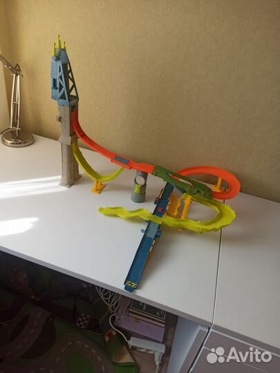 Хотвилс трек