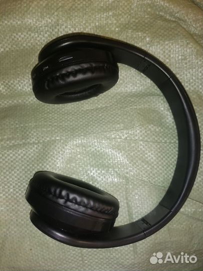 Беспроводные наушники