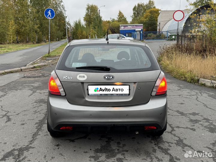 Kia Rio 1.4 AT, 2010, 165 200 км