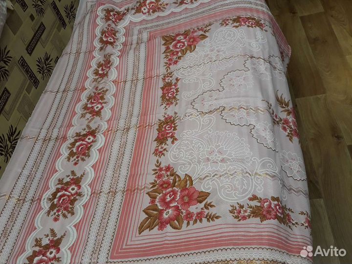 Покрывало 2-х спальное +наволочки (новые)