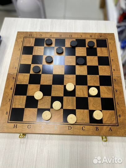 Шахматы деревянные большие и маленькие