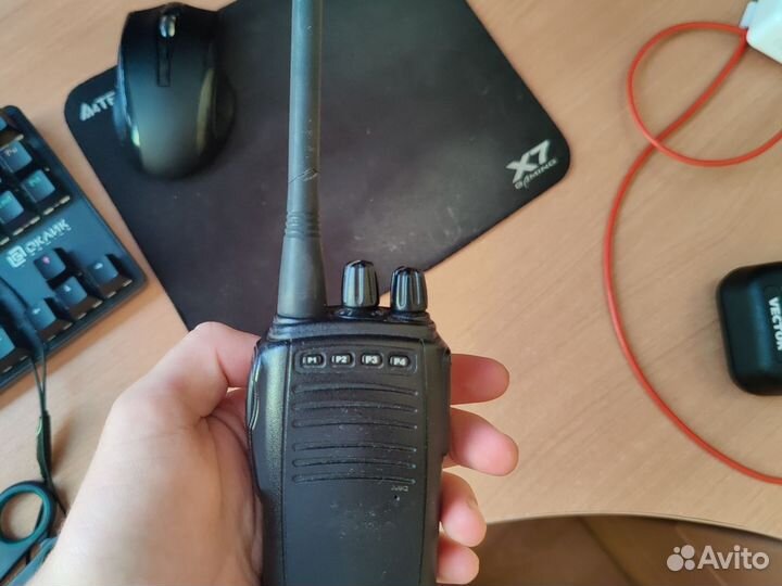 Рация vector vt 44