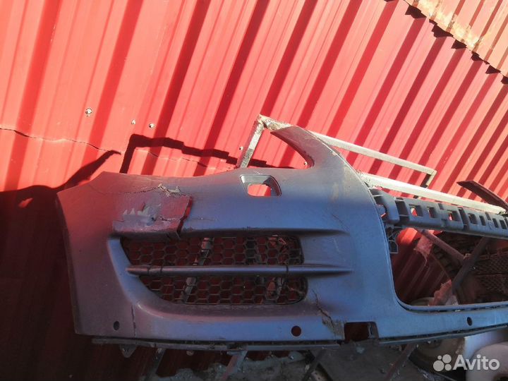 Фольксваген Туарег 07-10г бампер передний