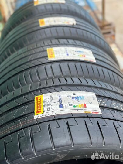 Pirelli P Zero PZ4 255/35 R21 и 285/30 R21