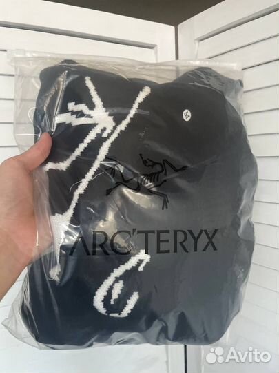 Свитер arcteryx black