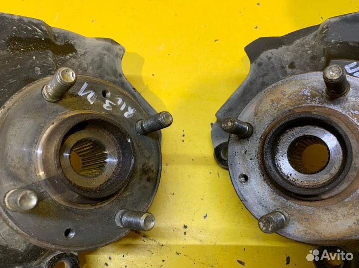 Кулак поворотный передний Kia RIO 2011-2017