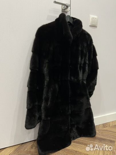 Шуба норковая 42 как новая