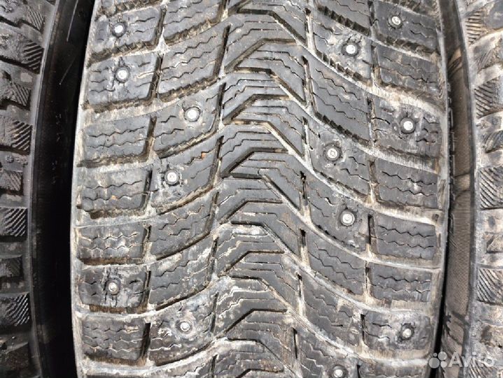 Michelin X-Ice North 3 215/55 R16 97T