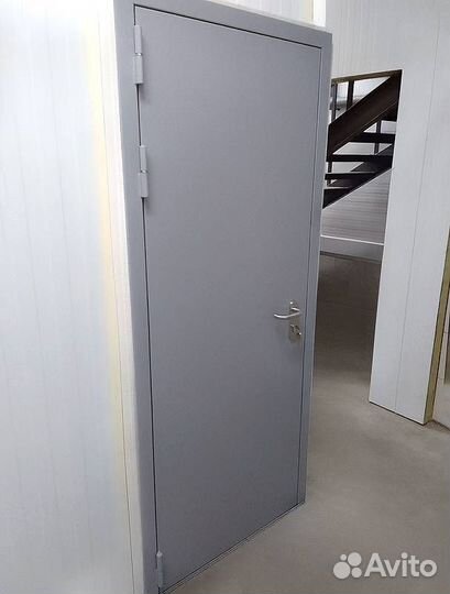 Дверь металлическая