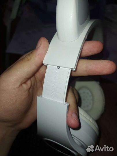 Беспроводные наушники