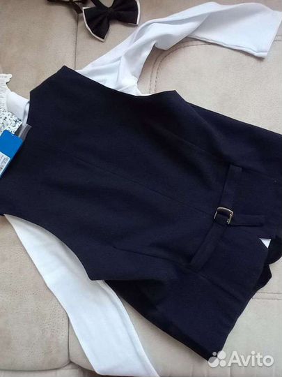 Жилет школьный.Новый для мальчика