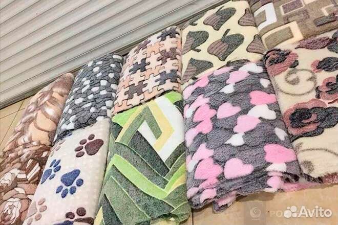 Пледы и покрывало