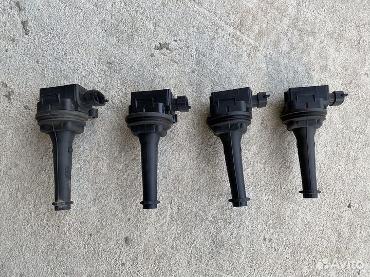 Катушка зажигания Volvo S60 S80 XC70 V70 XC90