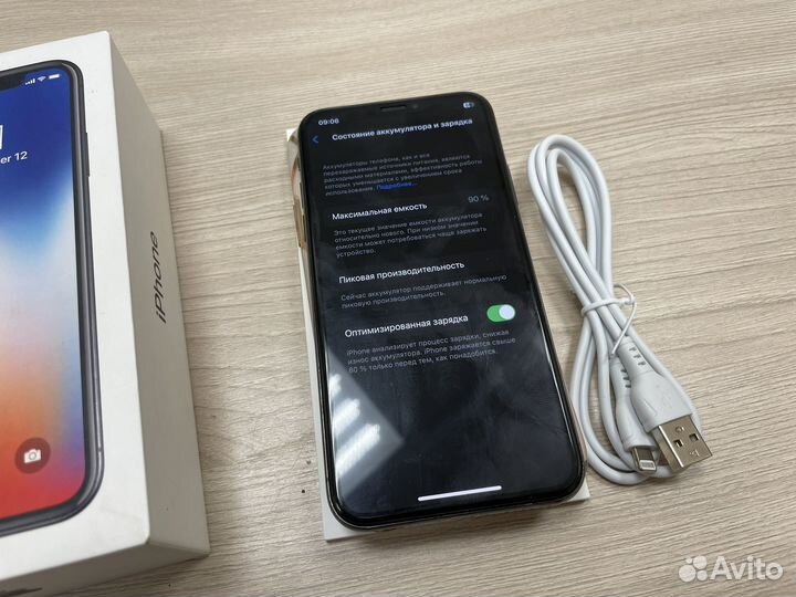 iPhone X, 64 ГБ