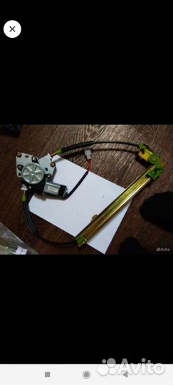 Стеклоподъемник Lifan breez