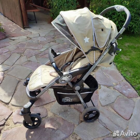 Коляска прогулочная