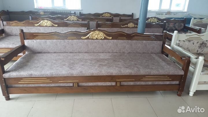 Диван тапчанка