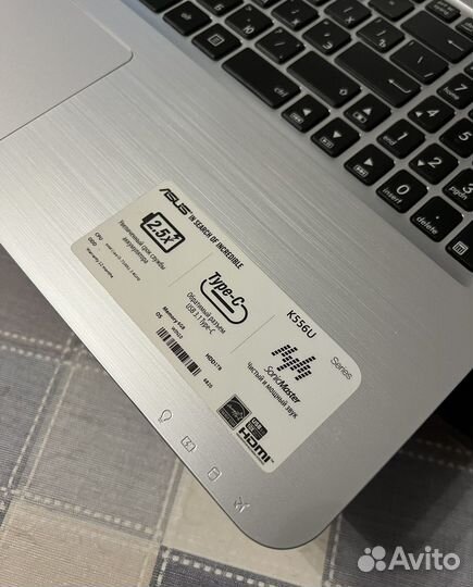 Ноутбук asus K556U