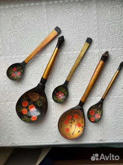 Ложки деревянные, расписные-2 больших-3 маленьких