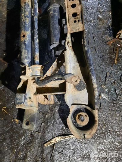 Задняя балка (подрамник) Ford Focus 2