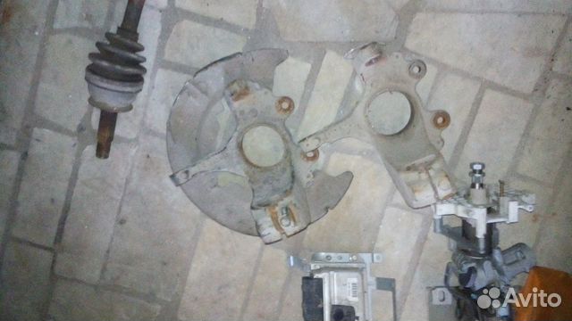 Форд фокус 2 и 2+ передние правые цапфы В наличие