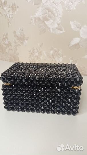 Шкатулка для украшений