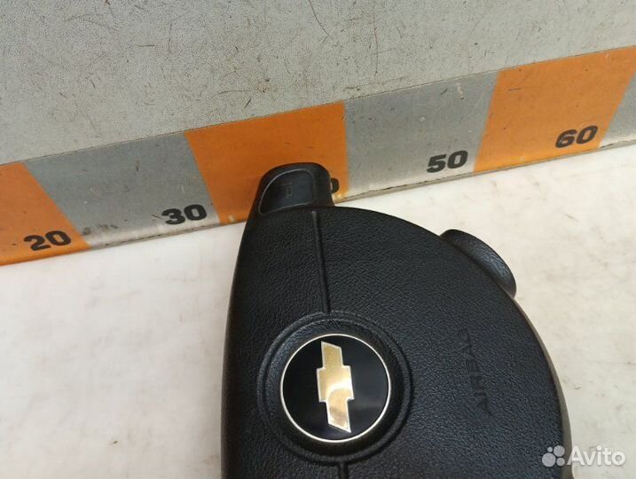 Подушка безопасности в руль Chevrolet Aveo T200