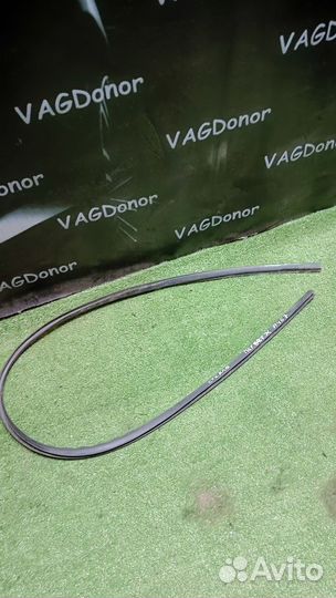 Уплотнитель лобового стекла ауди а4б7